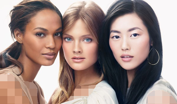 دلایل ماسیدن کرم پودر روی صورت