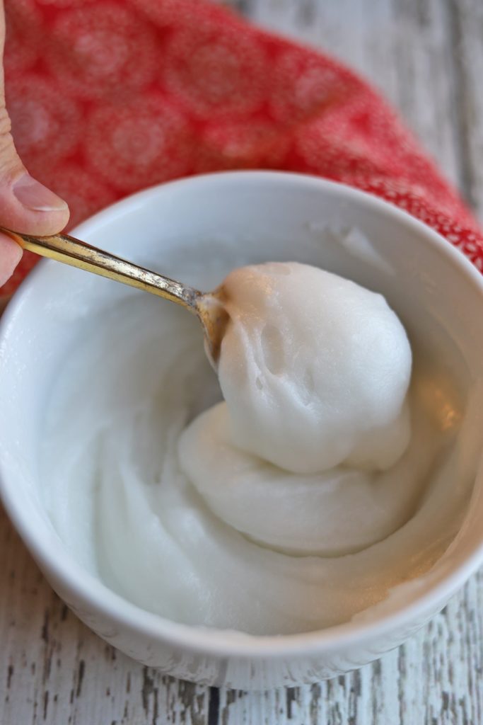 پاکسازی پوست با روغن نارگیل و جوش شیرین