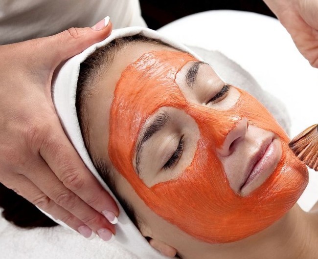 درمان خانگی پوست با خیار و گوجه