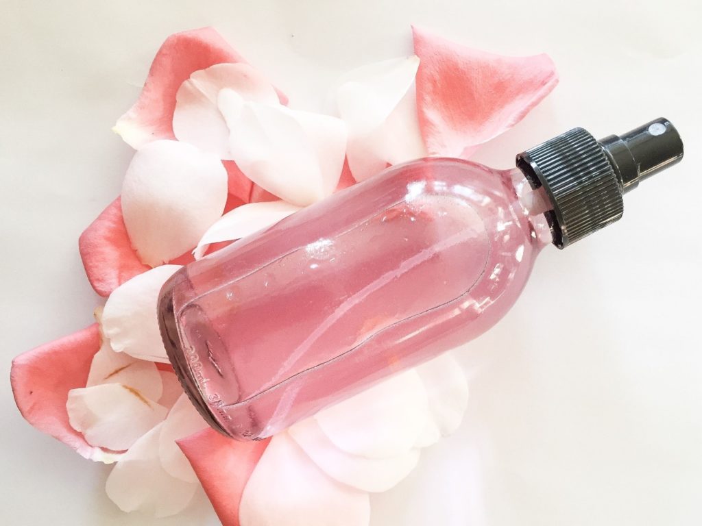 جوانسازی پوست با روغن زیتون و عسل