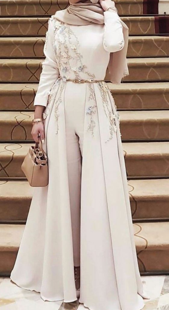 جامپ‌سوت های شنل بلند