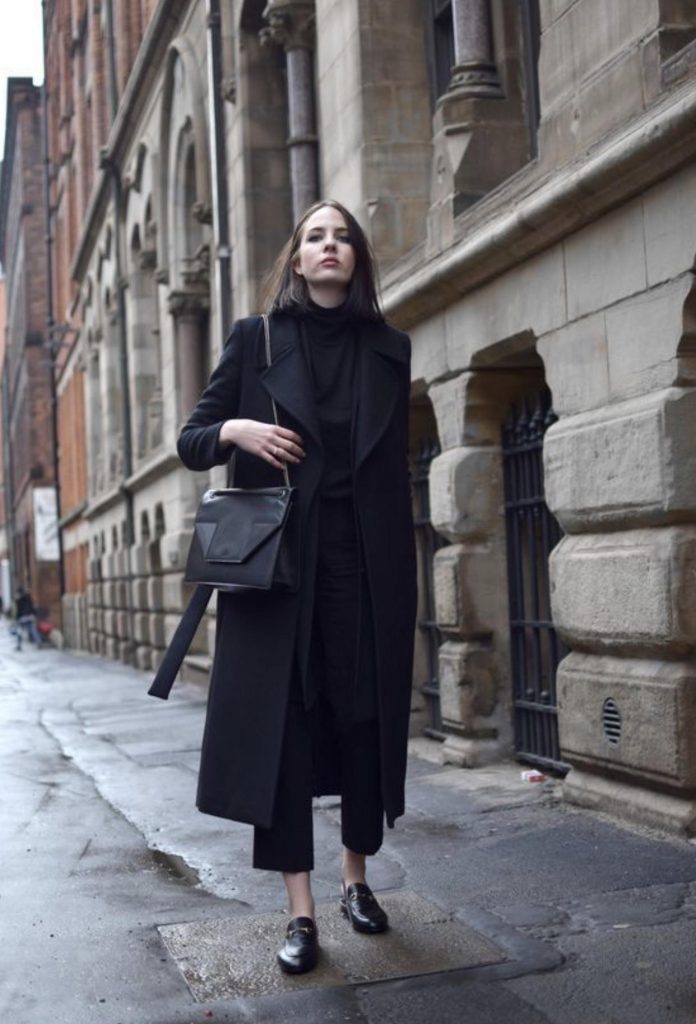 ست مونوکروم مشکی