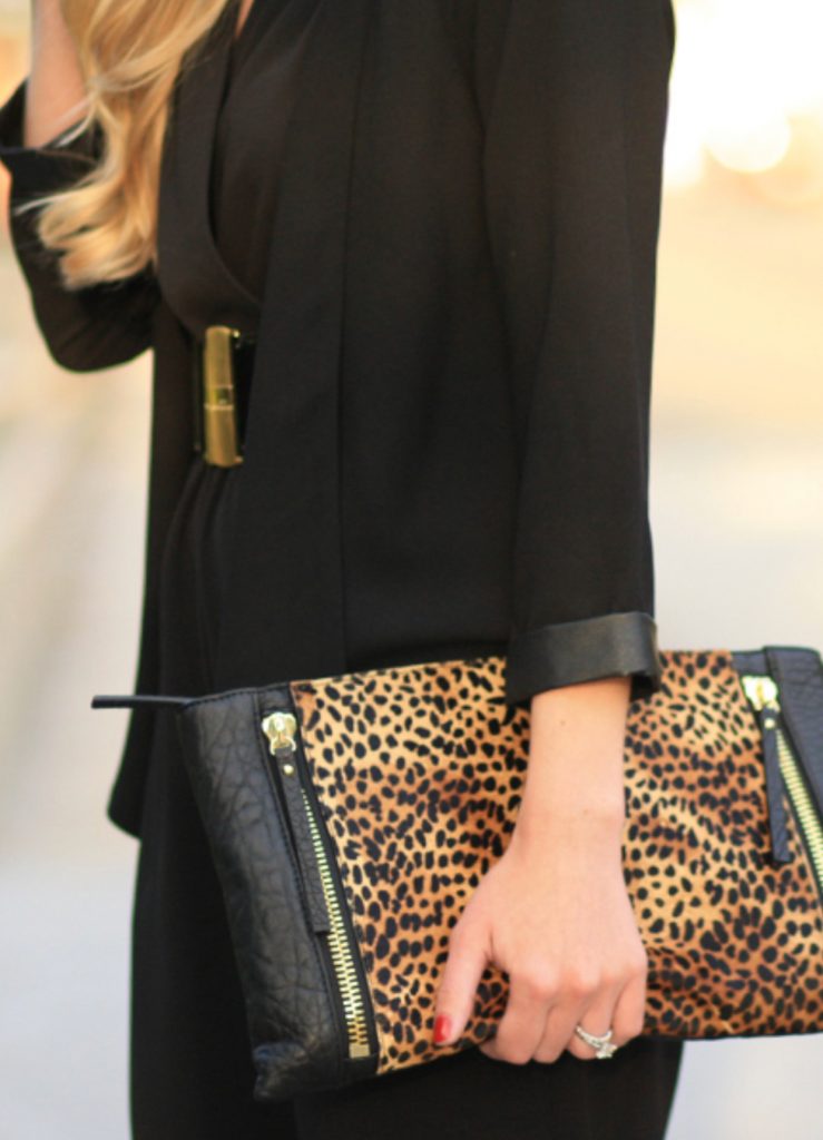 ست اکسسوری با مانتوی مجلسی مشکی