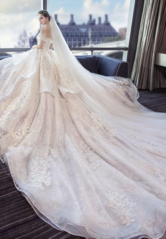 لباس عروس ژورنالی 2019 ترکیه