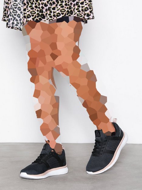 کفش اسپرت زنانه Reebok