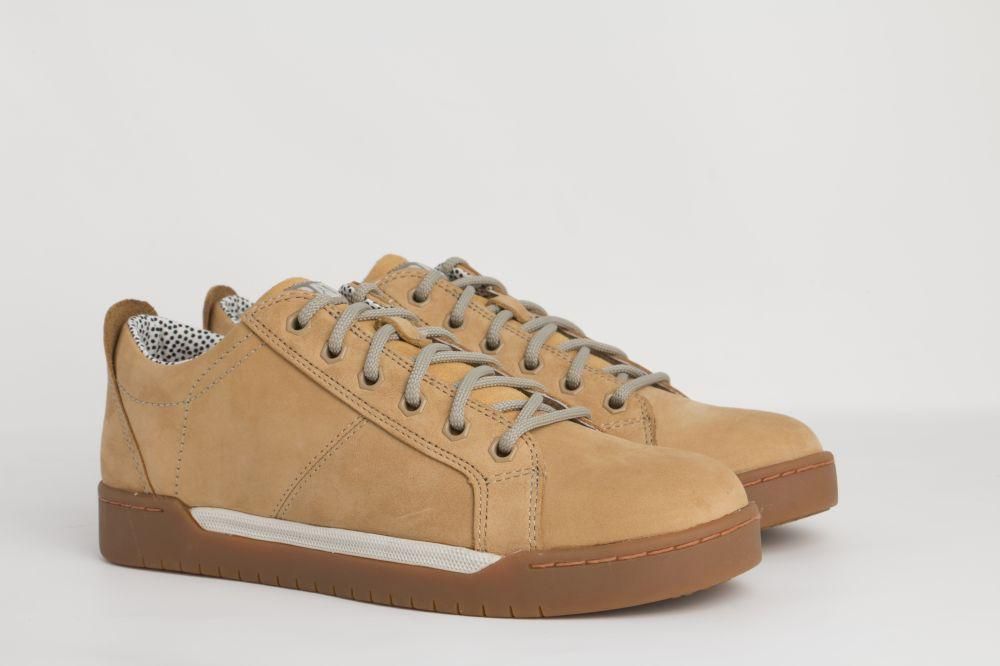 کفش زنانه کاترپیلار