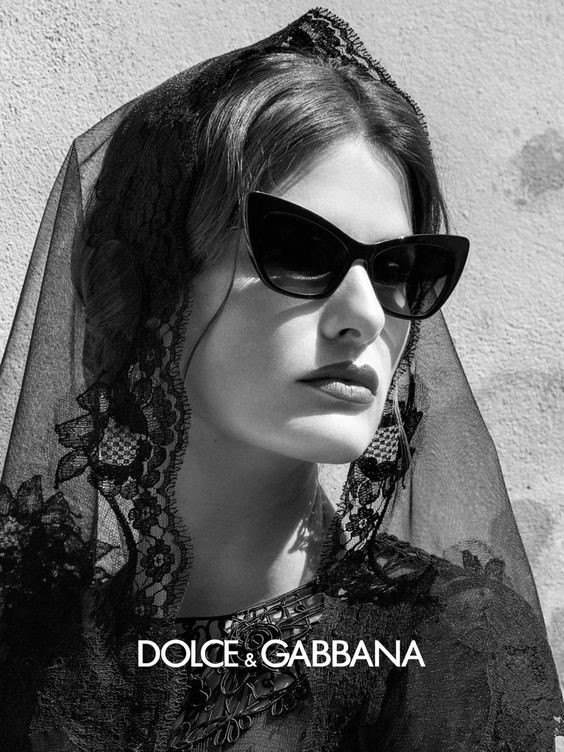 عینک گربهای برند Dolce & Gabbana