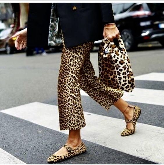 شلوار پلنگی با برش آزاد