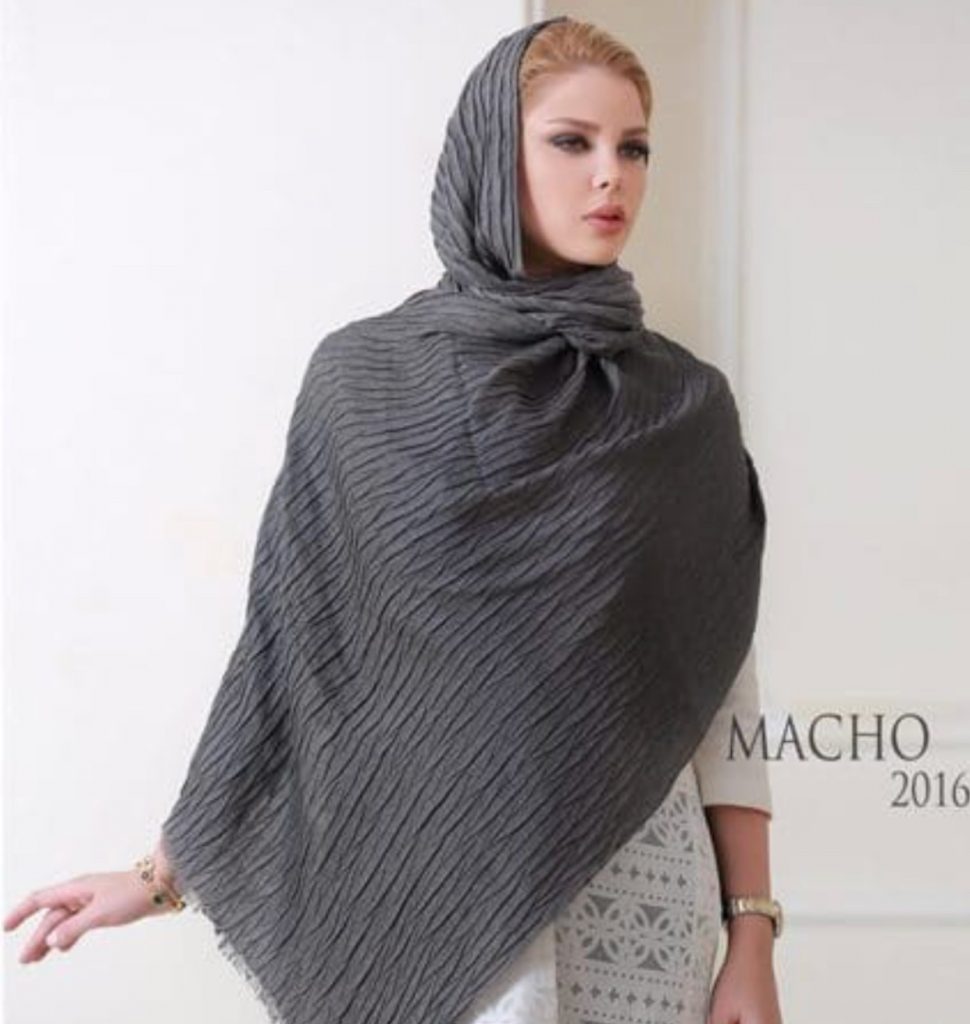 [تصویر:  Shawls18-970x1024.jpg]