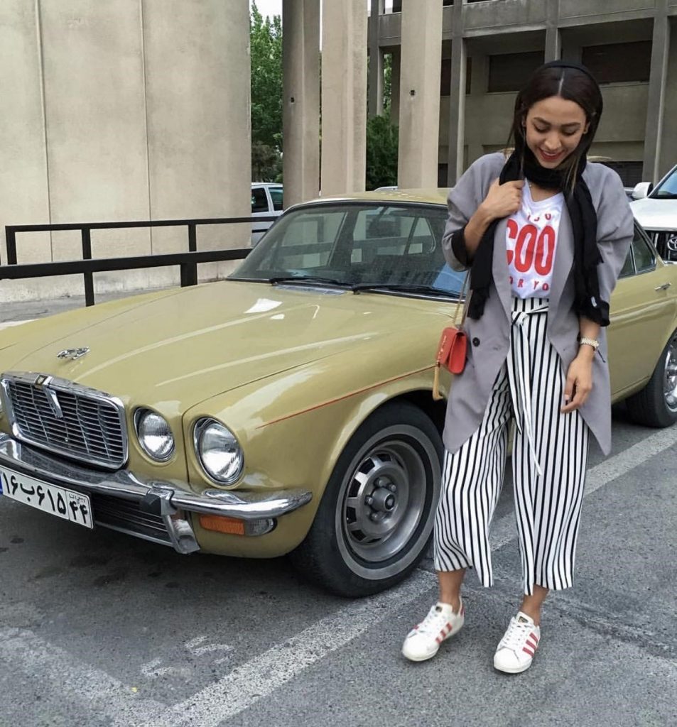 ست رنگ خاکستری (مانتو، شال، کفش و شلوار)