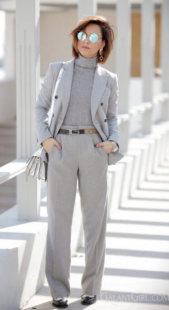 ست رنگ خاکستری (مانتو، شال، کفش و شلوار)