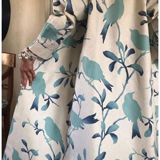 مانتوی طرحدار و شلوغ برای افراد لاغر